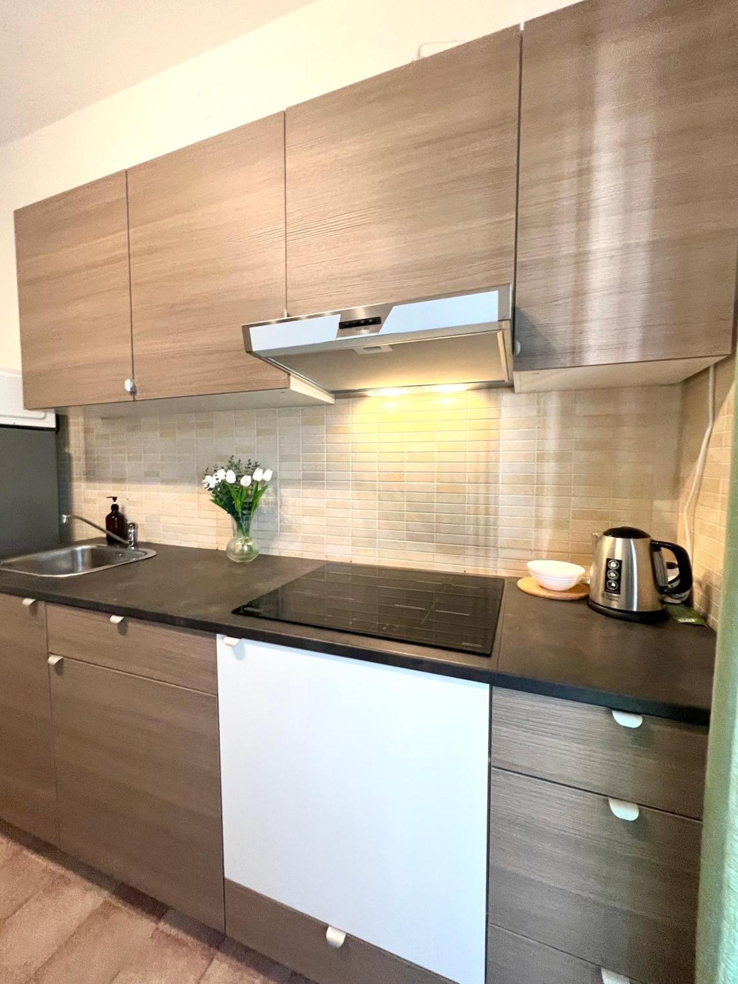 Blue Terrace Guest House ألغيرو المظهر الخارجي الصورة