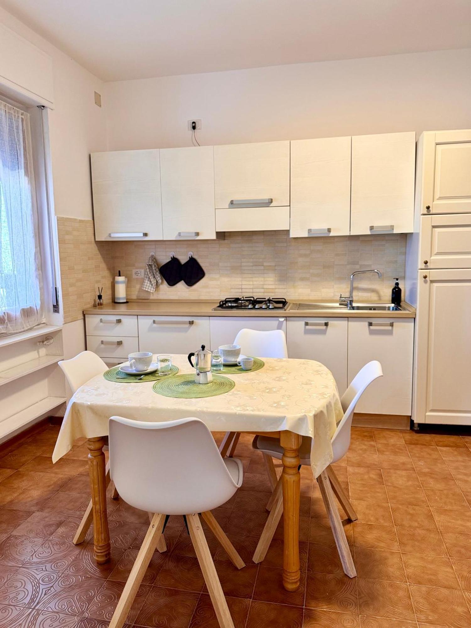Blue Terrace Guest House ألغيرو المظهر الخارجي الصورة